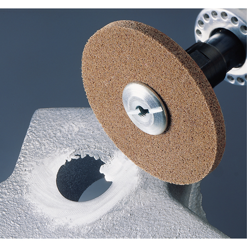 Meules homog&egrave;nes d'&eacute;barbage EXL Scotch-Brite, 1" x 1", Arbre de 3/16", Grain de 8A, Oxyde d'aluminium Kelford
