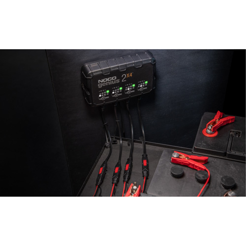 Chargeur de batterie 4 sorties de 8 A Genius 2X4 Kelford