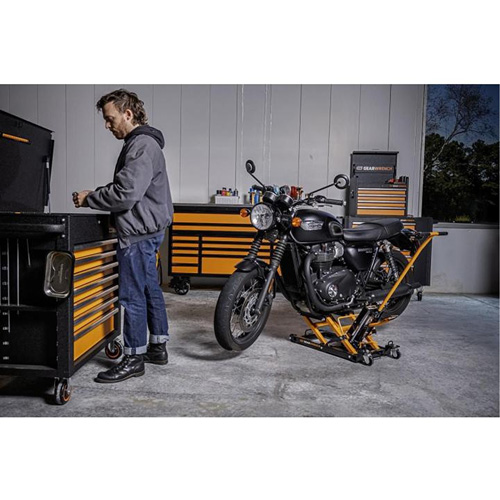 Cric pour VTT et motos, 0,75 tonnes Capacit&eacute;, 4-2/3" Abaiss&eacute;e, 14-1/2" &eacute;lev&eacute;e, Hydraulique &agrave; main Kelford