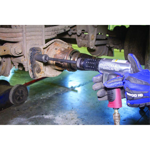 Outil pour douille d'ancrage &agrave; 2 pi&egrave;ces pour camion Kelford