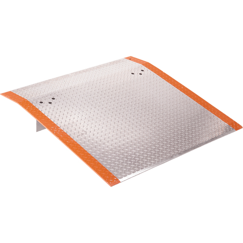 Plaques d'acc&egrave;s en aluminium, Capacit&eacute; de charge 2000 lb, 48" lo x 42" la x 9" h Kelford