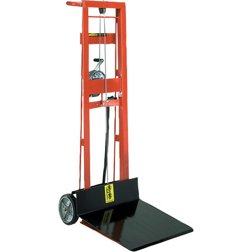 Empileur &agrave; plateforme, M&eacute;canisme Treuil manuel, Capacit&eacute; de 750 lb, Levage max de 40" Kelford