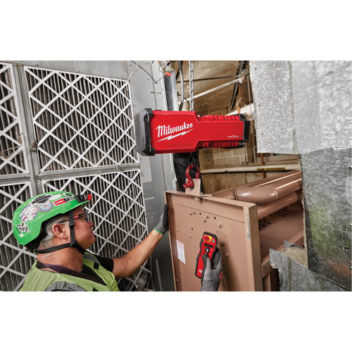 Palan compact &agrave; chaîne 1 tonne M18 avec ONE-KEY, Capacit&eacute; 2204 lb (1 tonnes) Kelford