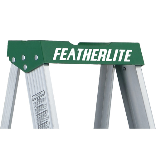 Commercial Duty Stepladders (2400 Series), 4', Aluminum, 225 lbs. Capacity, Type 2 Kelford