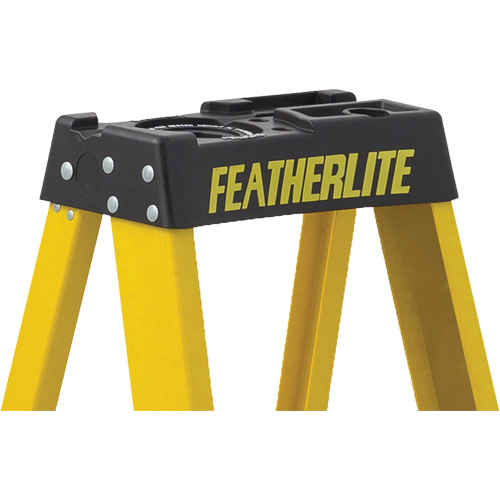 Industrial Heavy-Duty Stepladders (6900 Series), 4', Fibreglass, 300 lbs. Capacity, Type 1A Kelford