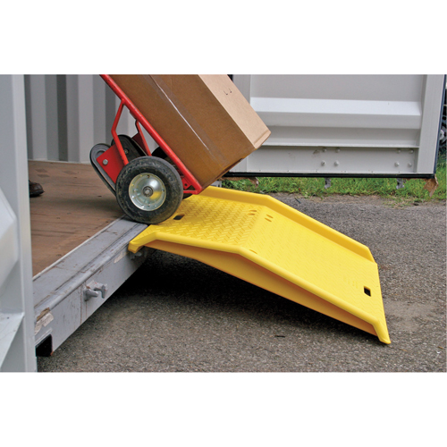 Portable Poly Shipping Container Ramp, 750 lbs. Capacity, 35" W x 36" L Kelford