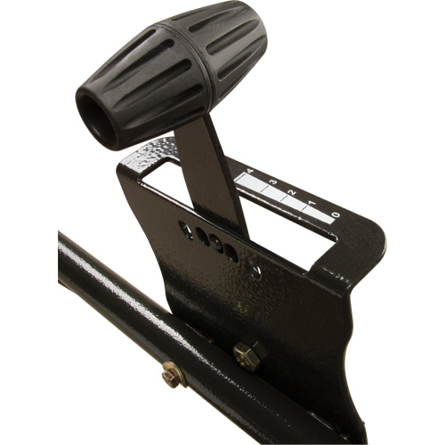 Broadcast Spreader with Stainless Steel Hardware, 27000 sq. ft., 125 lbs. capacity Kelford