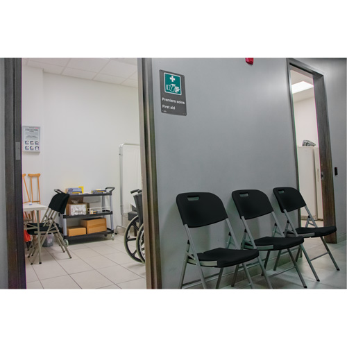 Folding Chair, Polyethylene, Black, 350 lbs. Weight Capacity Kelford