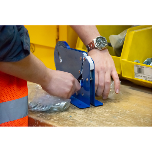 Heavy-Duty Bag Taper Kelford