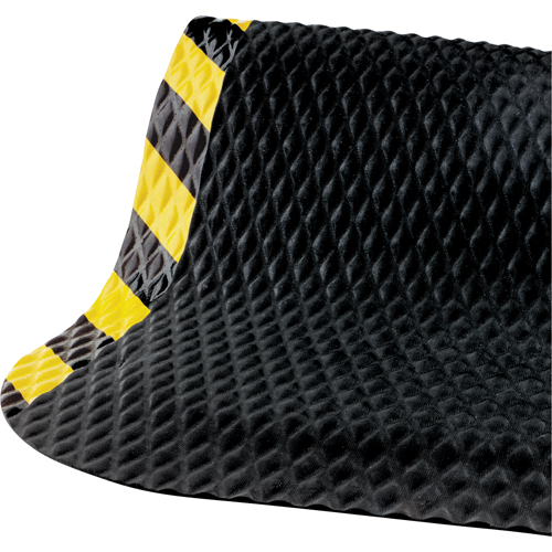Tapis Hog Heaven no 423, Losange, 3-3/4' x 5-3/4' x 5/8", Noir/Jaune, Nitrile Kelford
