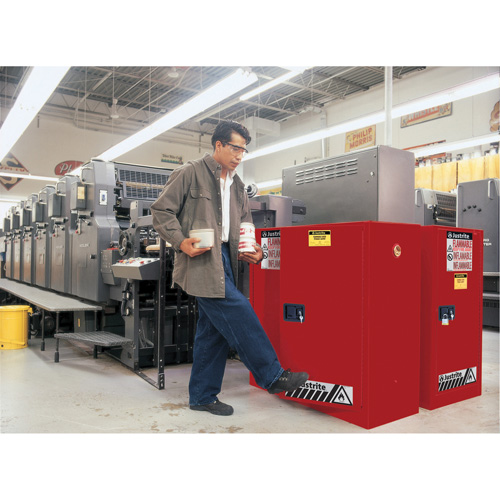 Sure-Grip&reg; EX Combustibles Safety Cabinet for Paint and Ink, 40 gal., 3 Shelves Kelford