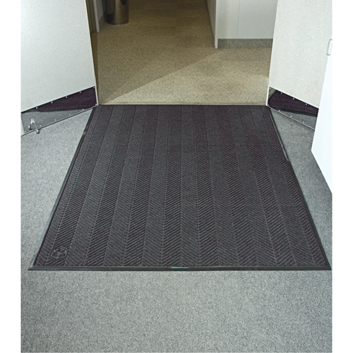 Waterhog&reg; Eco Elite Matting, Wiper/Scraper, 3' x 8' x 3/8", Grey Ash Kelford