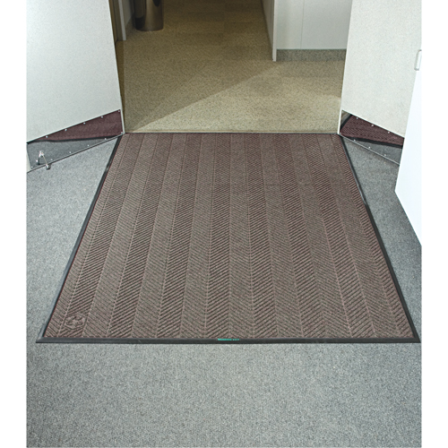 Waterhog&reg; Eco Elite Matting, Wiper/Scraper, 3' x 20' x 3/8", Chestnut Brown Kelford