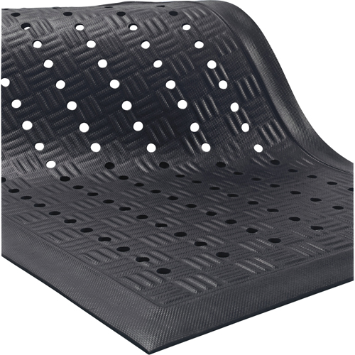 Cushion Station Mats, Slotted, 2' x 3-1/5' x 9/16", Black, Nitrile Kelford