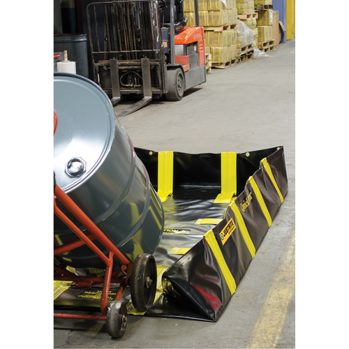 Bermes de confinement avec supports int&eacute;rieurs de parois QuickBerm , Capacit&eacute; 235 gal. US, 4' la x 8' lo x 12" h, Support &agrave; encliqueter Kelford