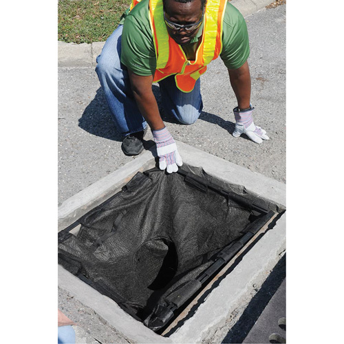 Bac de r&eacute;tention carr&eacute; Ultra-Drain Guard avec orifice de trop-plein, Huile & s&eacute;diments, 16" - 28" lo x 20" - 36" la Kelford