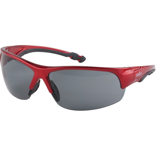 Lunettes de s&eacute;curit&eacute; s&eacute;rie Z1900, Lentille Grise/fum&eacute;e, Anti-&eacute;gratignures, R&eacute;pond ou surpasse la norme CSA Z94.3 Kelford