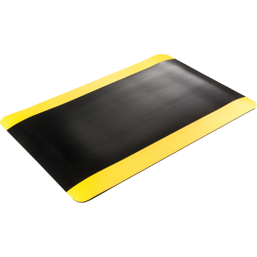 Tapis tr&egrave;s robuste pour panneau de contr&ocirc;le No 720, Ondul&eacute;, 3' x 10' x 5/8", Noir/Jaune, PVC Kelford