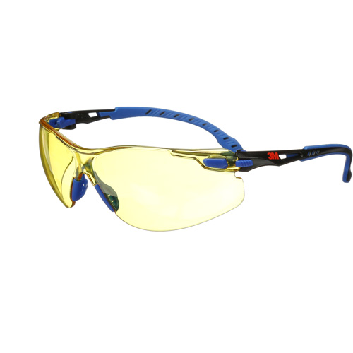 Lunettes de s&eacute;curit&eacute; Solus avec lentilles Scotchgard, Lentille Ambr&eacute;e, Antibu&eacute;e, R&eacute;pond ou surpasse la norme CSA Z94.3 Kelford