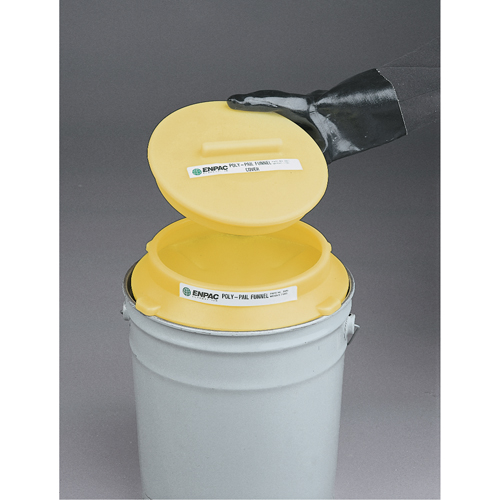 Poly-Pail Funnel - Cover Kelford