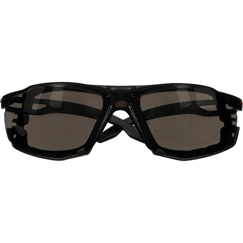 Lunettes de s&eacute;curit&eacute; s&eacute;rie 500 SecureFit, Lentille Gris, Antibu&eacute;e/Anti-&eacute;gratignures, ANSI Z87+/R&eacute;pond ou surpasse la norme CSA Z94.3 Kelford