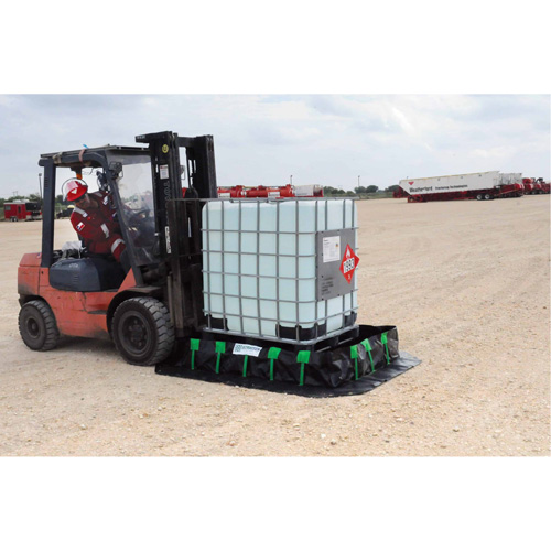 Berme Ultra-Containment Berm, Capacit&eacute; 3740 gal. US, 10' la x 50' lo x 12" h, Paroi &agrave; piquets Kelford