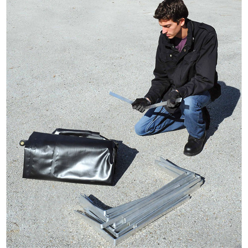Conteneur flexible pour r&eacute;servoir de carburant sans drain Ultra-550 Containment Sump, 102" lo x 72" la, 650 gal. US Capacit&eacute; Kelford