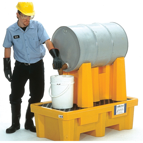 Ultra-Drum Rack 1-Drum Containment System with Drain, 52" L x 29" W x 49.5" H, 750 US gal. Capacity Kelford