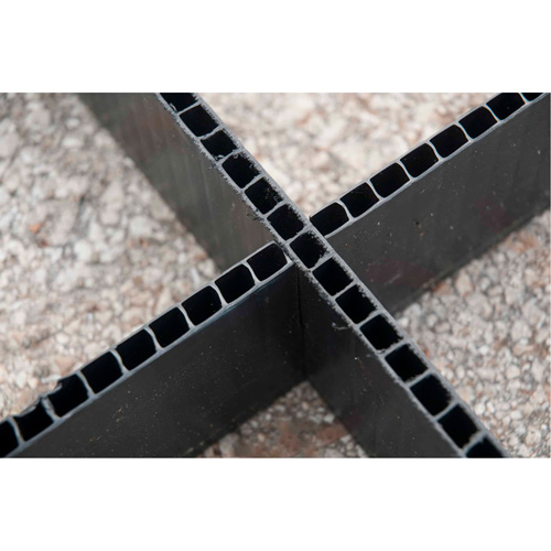 Ultra-Spill Pallet flexible, 2 barils, Capacit&eacute; de d&eacute;versement 66 gal. US, 48" x 24" x 14" Kelford