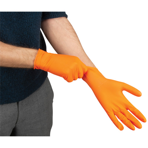 Gants d'examen de poids lourd &agrave; prise tactile, Grand, Nitrile, 8 mils, Sans poudre, Orange Kelford