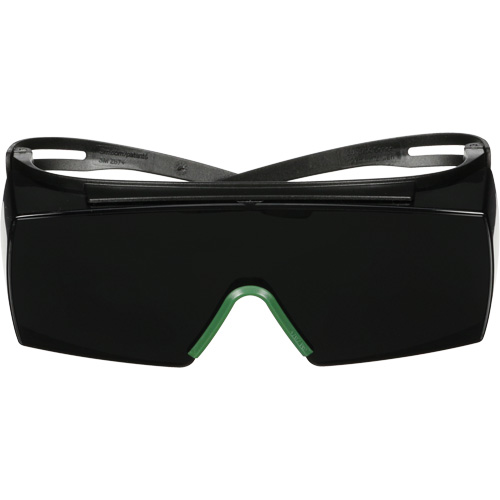 Lunettes de s&eacute;curit&eacute; SecureFit s&eacute;rie 3700 SF3750AS-BLK, Lentille Gris/IR 5.0, Anti-&eacute;gratignures, ANSI Z87+/R&eacute;pond ou surpasse la norme CSA Z94.3 Kelford