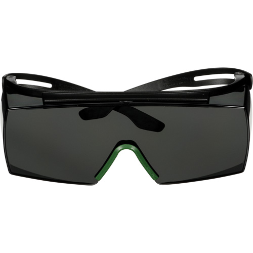 Lunettes de s&eacute;curit&eacute; SecureFit s&eacute;rie 3700 SF3730AS-BLK, Lentille Gris/IR 3.0, Anti-&eacute;gratignures, ANSI Z87+/R&eacute;pond ou surpasse la norme CSA Z94.3 Kelford