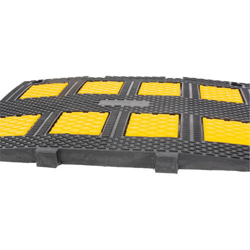 Dos d'&acirc;ne central, Caoutchouc, 3' lo x 20" la x 2" h Kelford