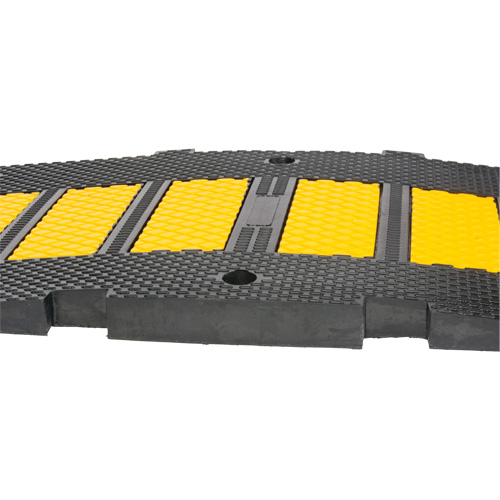 Middle Speed Hump, Rubber, 2' L x 8" W x 1-1/4" H Kelford