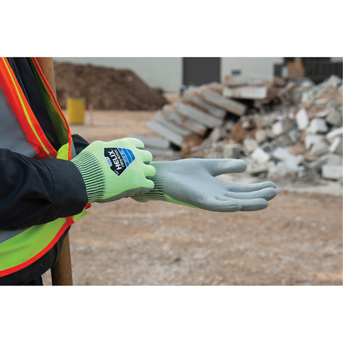 Gants r&eacute;sistant &agrave; la coupe & l'abrasion Helix 2057, Taille 6/T-petit, Calibre 13, Rev&ecirc;tement Polyur&eacute;thane, Enveloppe en PEHP, ASTM ANSI niveau A4/EN 388 niveau C Kelford