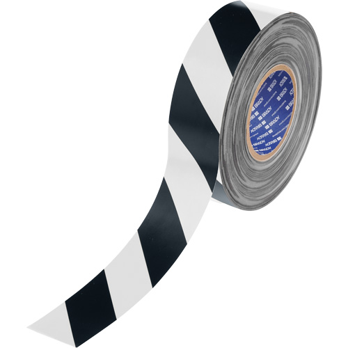 Ruban de marquage pour plancher ToughStripe Max, 2" x 100', Polyester, Noir et blanc Kelford