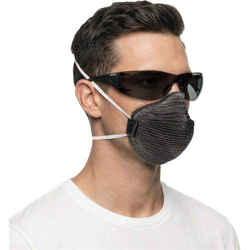 Lunettes de s&eacute;curit&eacute; Adapt Lite, Lentille Fum&eacute;e, Antibu&eacute;e/Anti-&eacute;gratignures, ANSI Z87+/R&eacute;pond ou surpasse la norme CSA Z94.3 Kelford