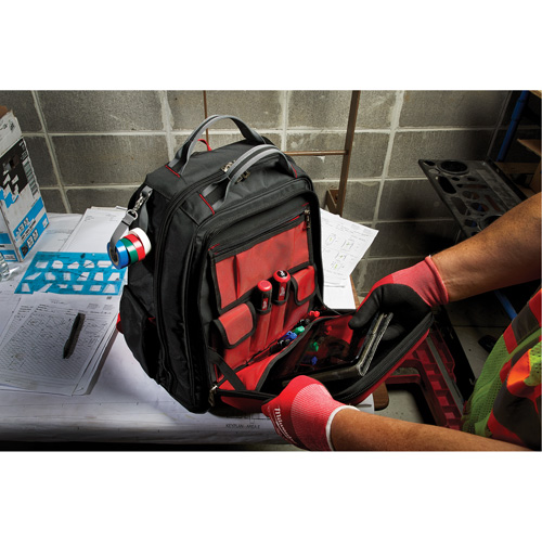 Sac &agrave; dos Packout, 15-3/4" lo x 11-4/5" la, Noir/Rouge, Balistique Kelford