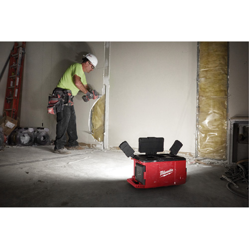 Lampe/chargeur M18 Packout, DEL, 3000 lumens Kelford
