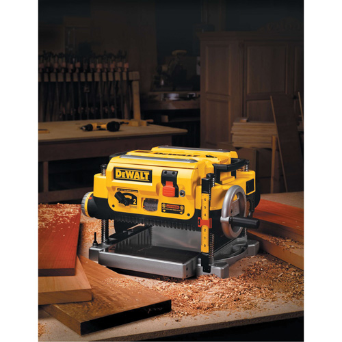 2-Speed Thickness Planer, 19-3/4" W x 22-1/2" L x 13-1/2" H, 20000 RPM No Load Speed Kelford