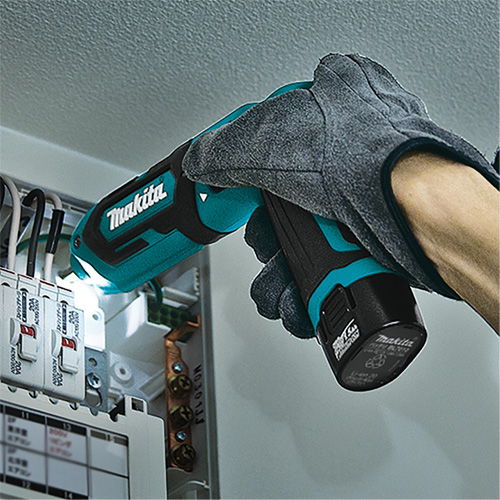 Impact Driver Kit, 1/4", 220 in-lbs Max. Torque, 7.2 V, Lithium-Ion Kelford