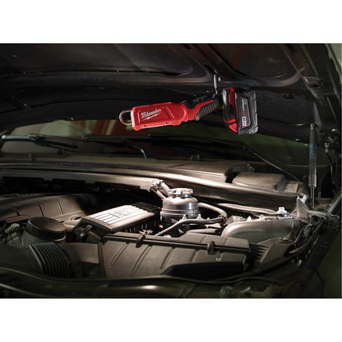 B&acirc;ton lumineux M18, Crochet, Rechargeable, 300 lumens Kelford