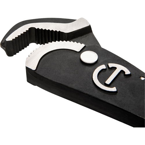 Self-Adjusting Dual Material Pipe Wrench, 1-1/2" Jaw Capacity, 12" Long, Black Oxide Finish, Cushion Handle Kelford