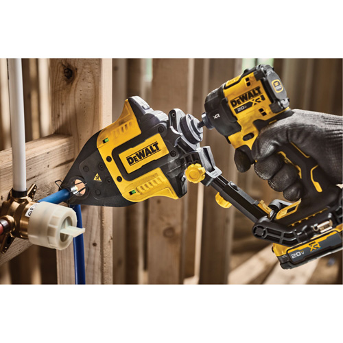 CONNECT PEX Crimp Ring Attachment Kelford