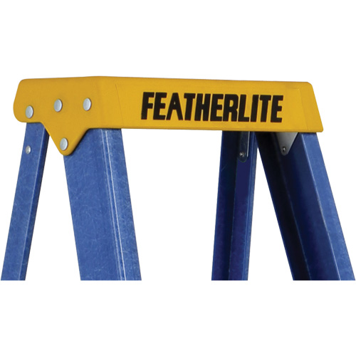 Industrial Duty Stepladders (6300 Series), 4', Fibreglass, 250 lbs. Capacity, Type 1 Kelford
