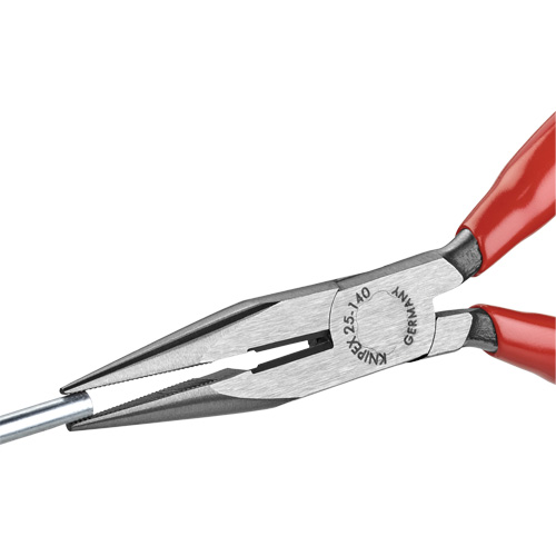 Pince &agrave; bec long avec couteau, 5-1/2" lo Kelford