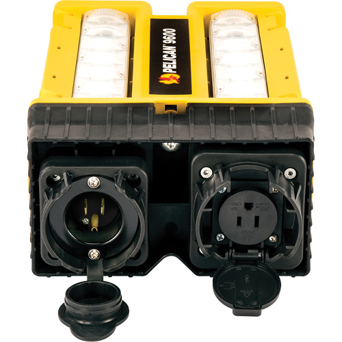 Syst&egrave;me avec t&ecirc;te d'&eacute;clairage modulaire et support, DEL, 24 W, 3000 lumens, Boîtier en Aluminium Kelford