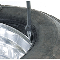 Démonte-pneu pour pneu sans chambre à air service lourd T45A<sup>MD</sup> FLT337 | Kelford