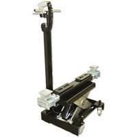 Cric de levage dextr&eacute;mit&eacute; par pare-chocs, Capacit&eacute; de 12 tonne(s), 8" - 15-3/4" h Kelford