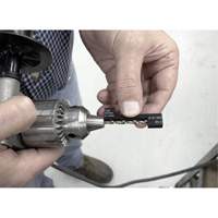 Gabarit de perçage de collecteur pour GM 4,8 L; 5,3 L et 6 L Kelford
